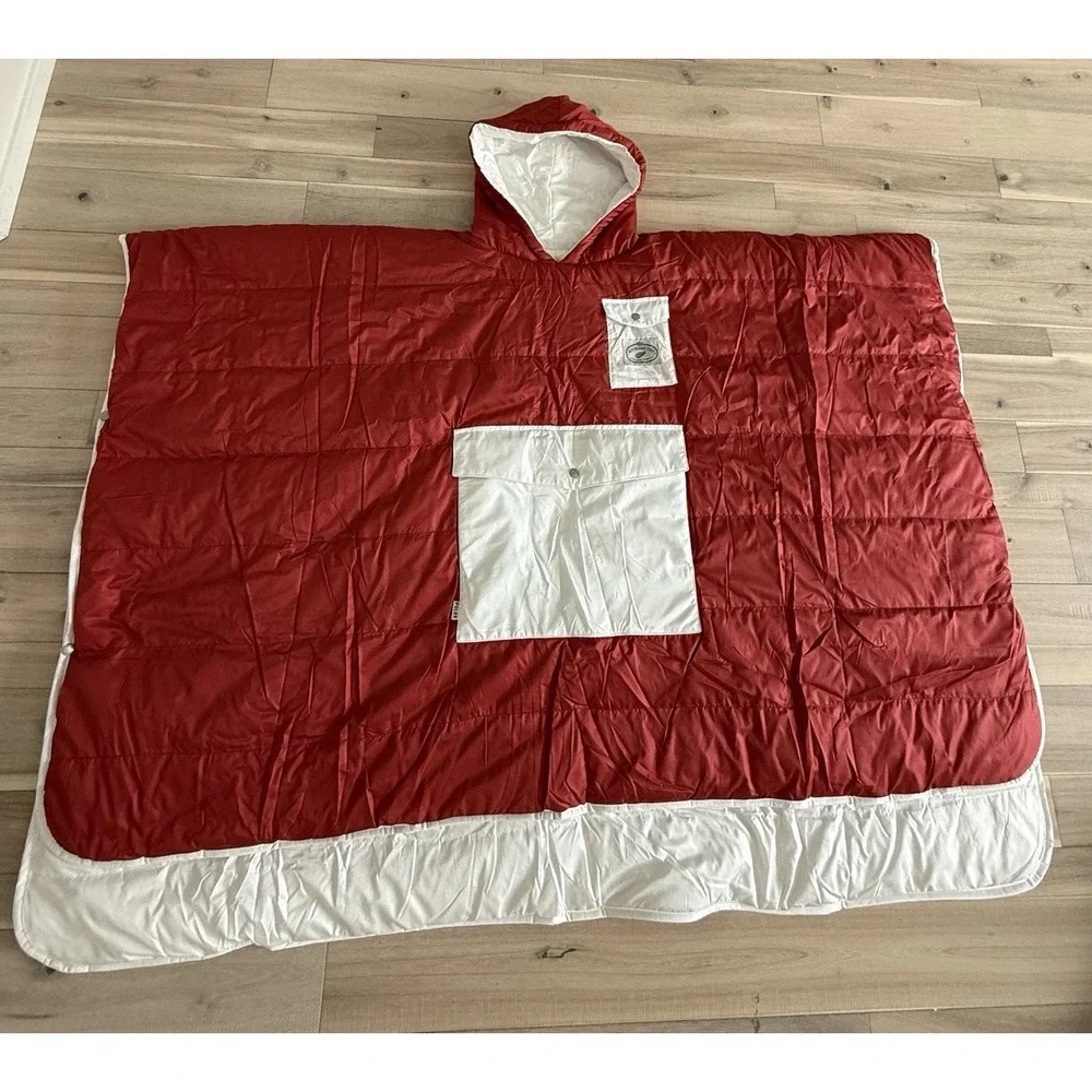 NWT Poler Detroit Red Wings Reversible Camp Poncho Stadium Blanket ReversibleNHL
